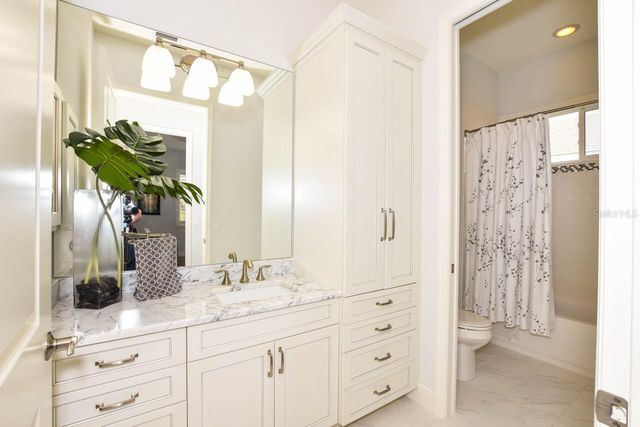 1580 LANCASHIRE DRIVE, Venice, FL 34293