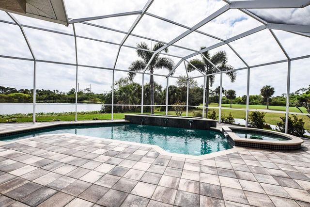 1580 LANCASHIRE DRIVE, Venice, FL 34293