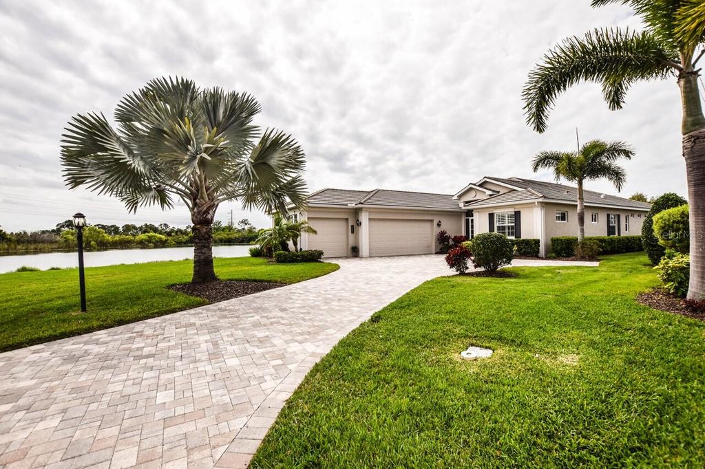 1580 LANCASHIRE DRIVE, Venice, FL 34293