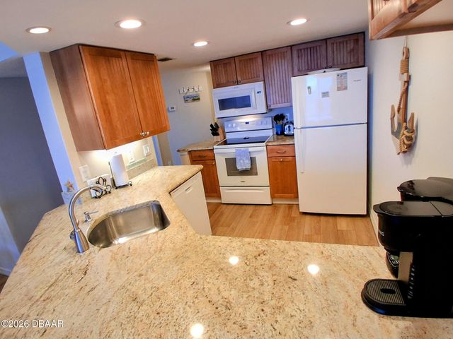 4453 S Atlantic Ave Unit 202, Ponce Inlet, FL 32127
