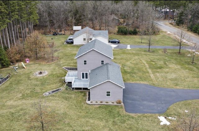 E10282 Greimel Road, Baraboo, WI 53913