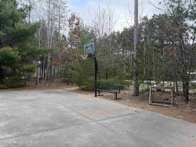 E10282 Greimel Road, Baraboo, WI 53913