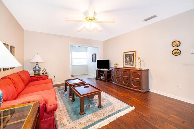 710 E MINNESOTA AVENUE B, Deland, FL 32724