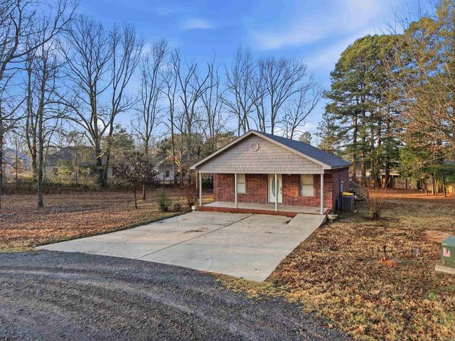 29 McClellan Drive, Cabot, AR 72023