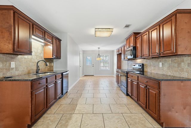 29 McClellan Drive, Cabot, AR 72023