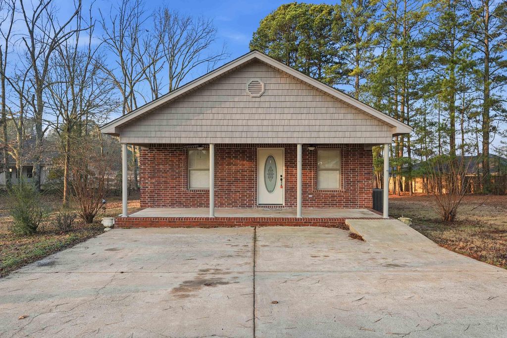 29 McClellan Drive, Cabot, AR 72023