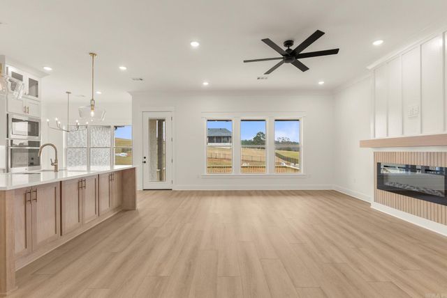 26 Avrey Lane, Greenbrier, AR 72058