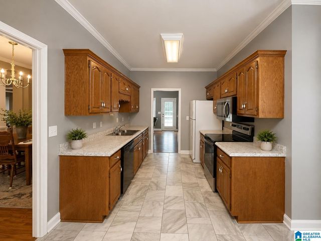 33 LILLIAN LANE, Anniston, AL 36207