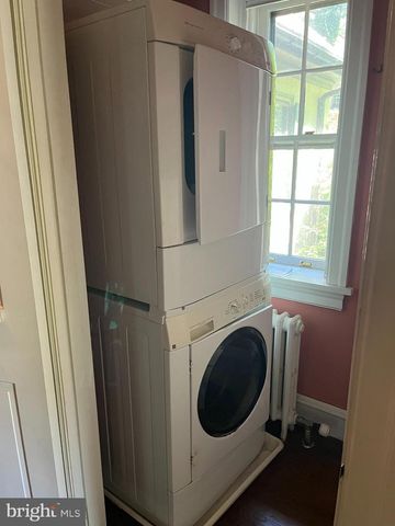 716 GREENHILL AVE, Wilmington, DE 19805