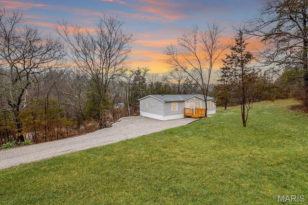 2501 Parthenon Drive, De Soto, MO 63020