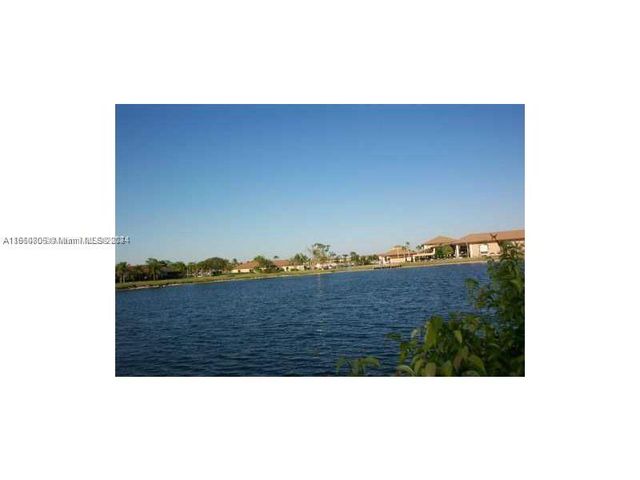 200 SW 132nd Way 104L, Pembroke Pines, FL 33027