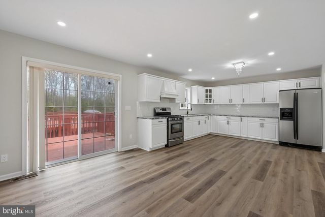 4451 BERNARD RD, Newfield, NJ 08344