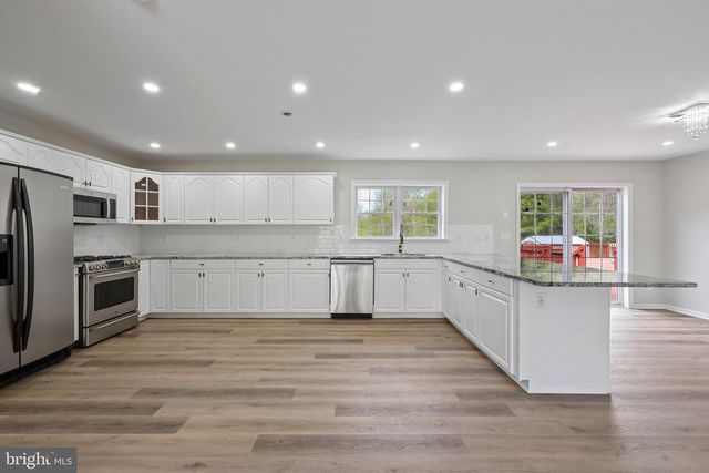 4451 BERNARD RD, Newfield, NJ 08344