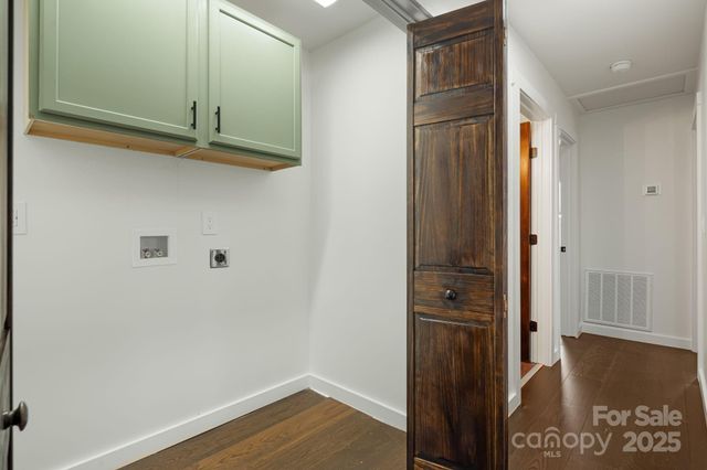 95 Loeb Drive, Brevard, NC 28712