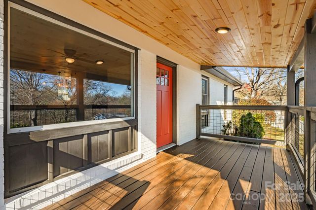 95 Loeb Drive, Brevard, NC 28712