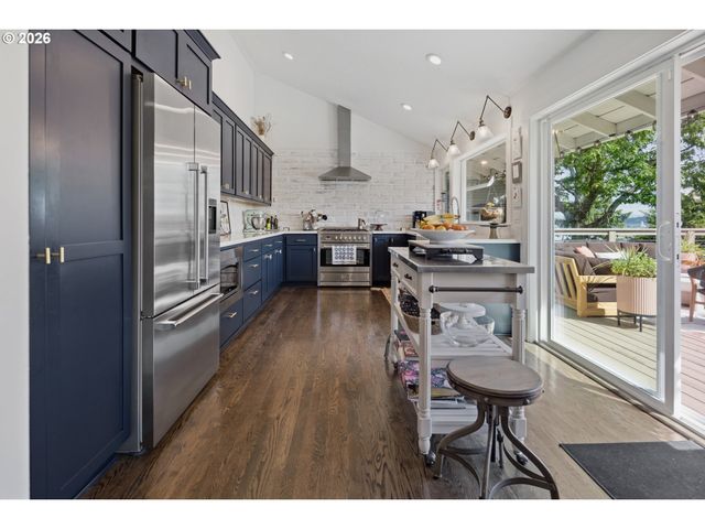 6217 BUENA VISTA Dr, Vancouver, WA 98661