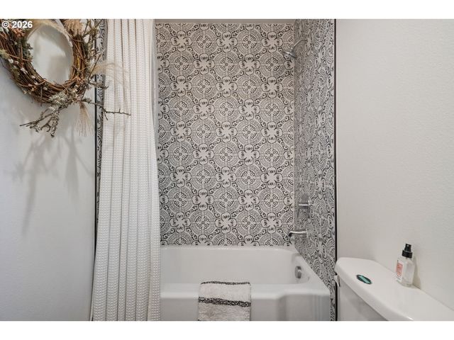 6217 BUENA VISTA Dr, Vancouver, WA 98661