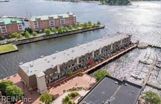 401 College Pl Apt 17, Norfolk, VA 23510