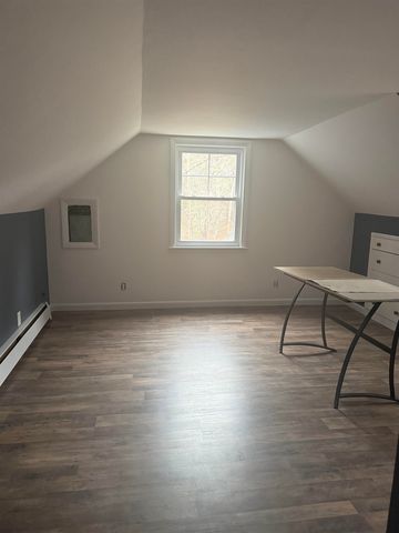 33 Crank Road, Hampton Falls, NH 03844