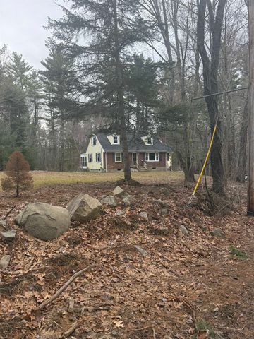 33 Crank Road, Hampton Falls, NH 03844