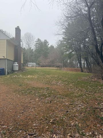 33 Crank Road, Hampton Falls, NH 03844