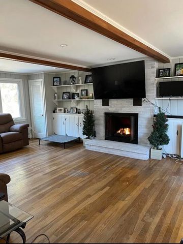 33 Crank Road, Hampton Falls, NH 03844