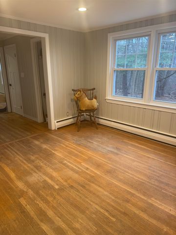 33 Crank Road, Hampton Falls, NH 03844