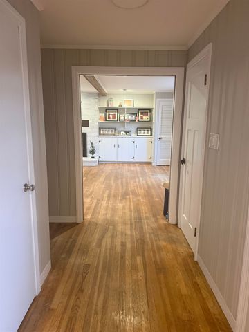 33 Crank Road, Hampton Falls, NH 03844