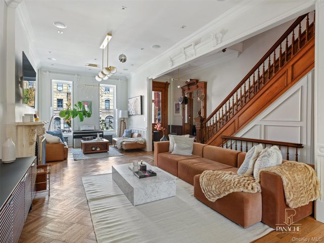400 Putnam Avenue, Brooklyn, NY 11216