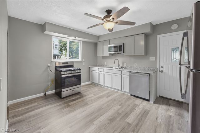 2162 W 95th Street, Cleveland, OH 44102