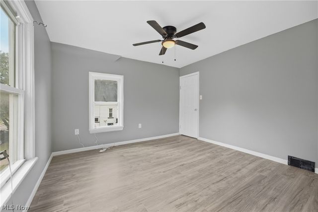 2162 W 95th Street, Cleveland, OH 44102