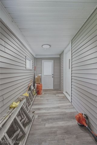 2162 W 95th Street, Cleveland, OH 44102