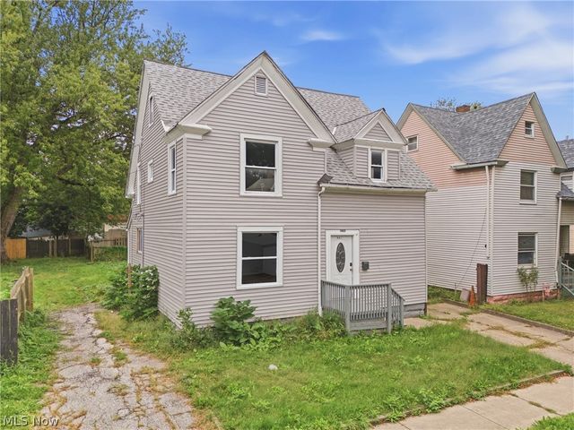 2162 W 95th Street, Cleveland, OH 44102