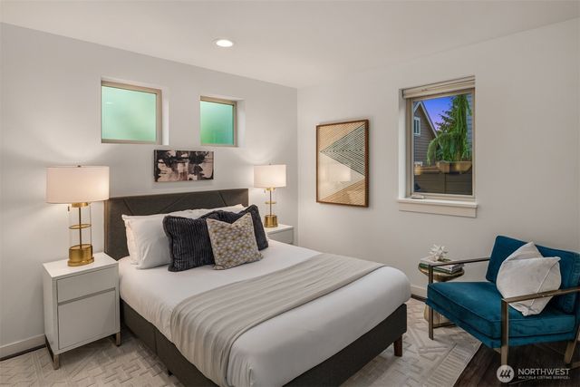 12013 9th Avenue NW #B, Seattle, WA 98177