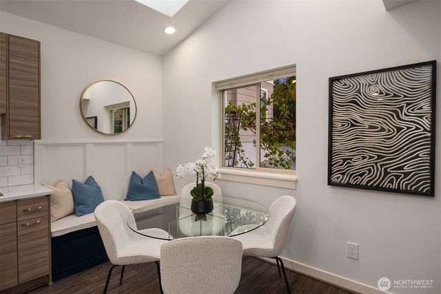 12013 9th Avenue NW #B, Seattle, WA 98177