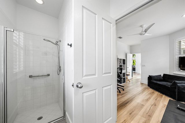 5338 NW 26th Circle S, Boca Raton, FL 33496