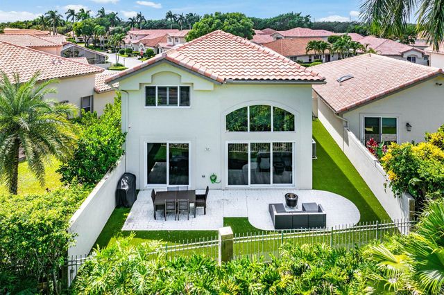 5338 NW 26th Circle S, Boca Raton, FL 33496