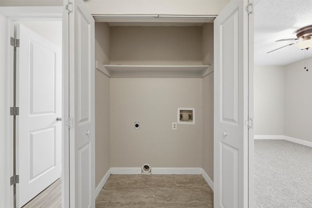 112 Churchill Lane, Euless, TX 76039