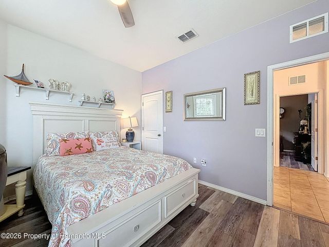 15723 Stone House Drive, Brooksville, FL 34604