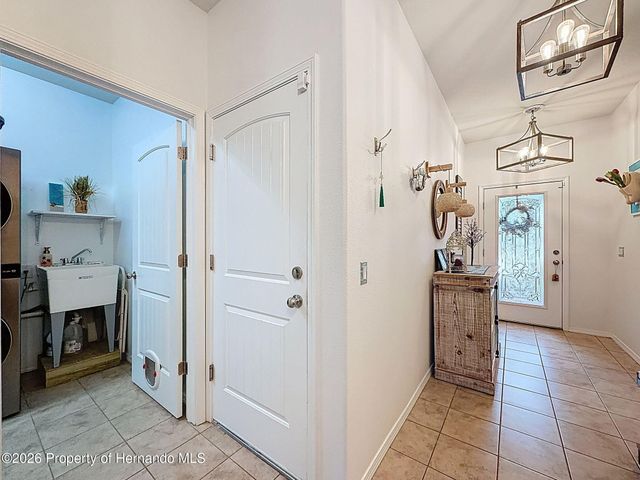 15723 Stone House Drive, Brooksville, FL 34604