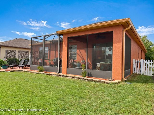 15723 Stone House Drive, Brooksville, FL 34604