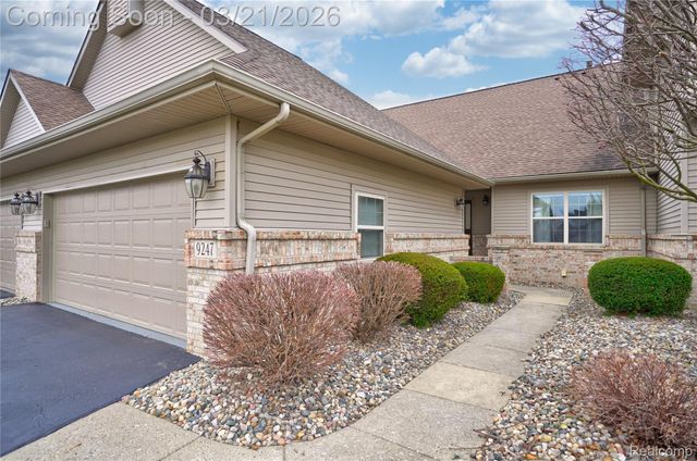 9247 Copper Ridge Drive 2, Davison Township, MI 48423