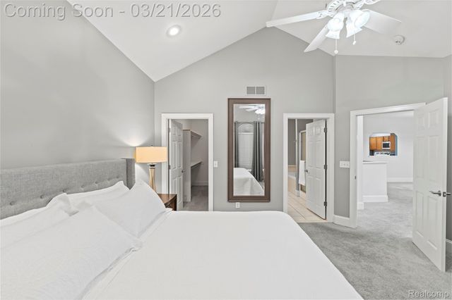 9247 Copper Ridge Drive 2, Davison Township, MI 48423