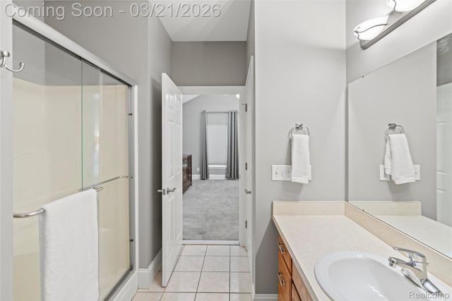 9247 Copper Ridge Drive 2, Davison Township, MI 48423