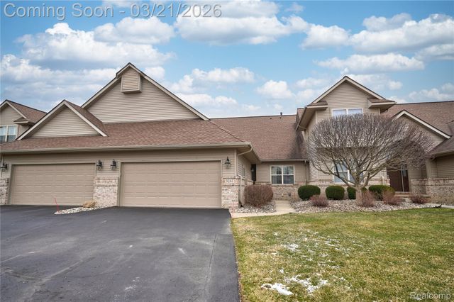 9247 Copper Ridge Drive 2, Davison Township, MI 48423