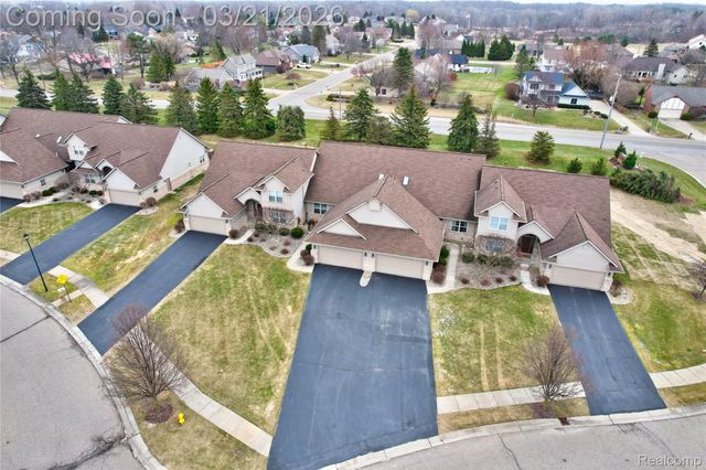 9247 Copper Ridge Drive 2, Davison Township, MI 48423