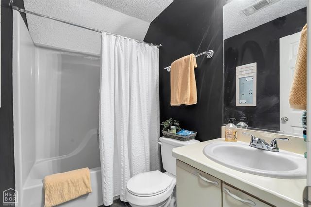 2510 Greenbriar Drive, Jonesboro, AR 72401