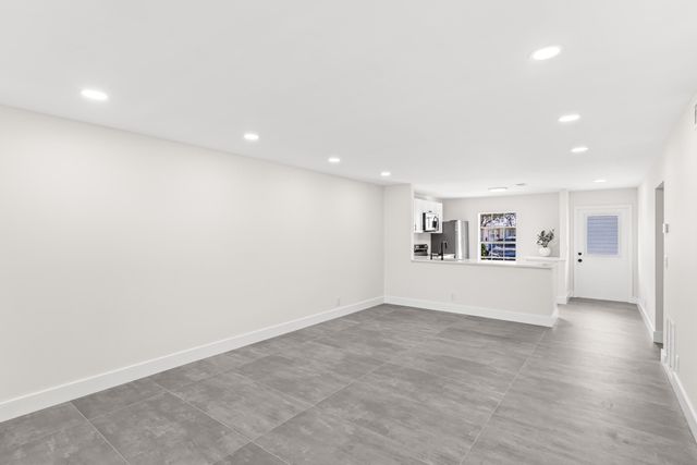 551 Covered Bridge Boulevard, Lake Worth, FL 33467