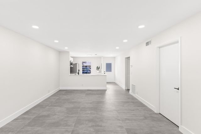 551 Covered Bridge Boulevard, Lake Worth, FL 33467