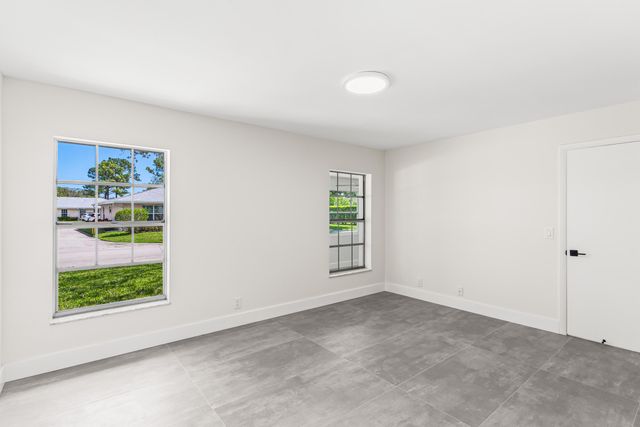 551 Covered Bridge Boulevard, Lake Worth, FL 33467